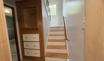 52 Forest Ave, Augusta, ME 04330