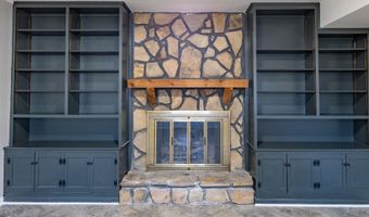 1025 OLD MILL Rd, Anniston, AL 36207