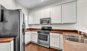 6927 SURREY HILL Pl, Apollo Beach, FL 33572