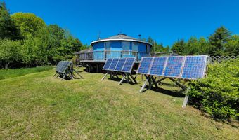 310 Sky View Ln, Barnet, VT 05821