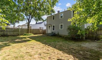 74 Park View Blvd, Cranston, RI 02910