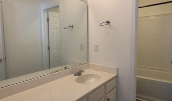 318 Anterbury Dr, Apex, NC 27502