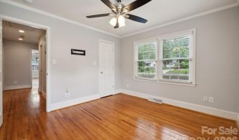 1818 Woodland Dr, Charlotte, NC 28205