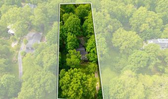 12104 Locust Ln, Anchorage, KY 40223