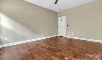 48 Asher Ln, Arden, NC 28704
