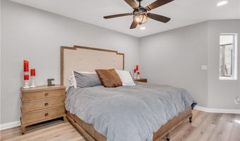 29729 Strawberry Hill Dr, Agoura Hills, CA 91301
