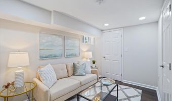 4224 SOUTHERN Ave SE, Washington, DC 20019