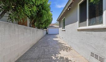 8337 Lennox Ave, Los Angeles, CA 91402