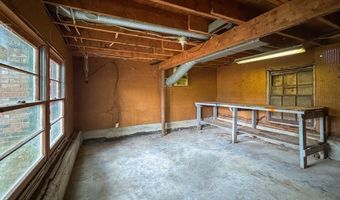 60 White Fox Rd, Agawam, MA 01030