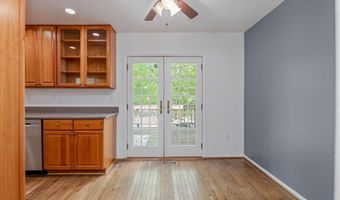 8207 CEDAR LANDING Ct, Alexandria, VA 22306
