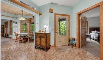 1653 Fairview Dr, Allegan, MI 49010