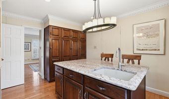 1230 23RD St S, Arlington, VA 22202