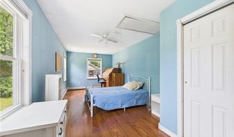 163 Winterberry Rd, Narragansett, RI 02874