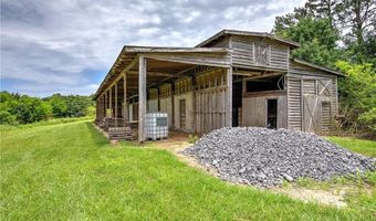 141 Holcomb Spur NW, Adairsville, GA 30103