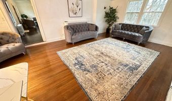 9 Birch Hill Rd, Albany, NY 12211