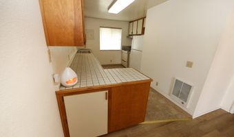 542 PACIFIC Ave, Brookings, OR 97415