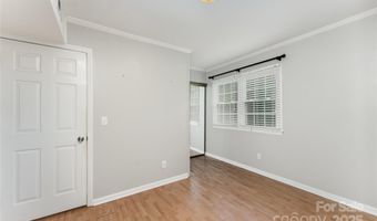 8229 Tifton Rd, Charlotte, NC 28226