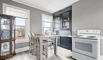 121 County St, Attleboro, MA 02703