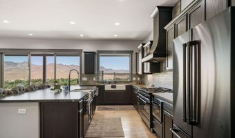 28 River Vista Dr, Dayton, NV 89403