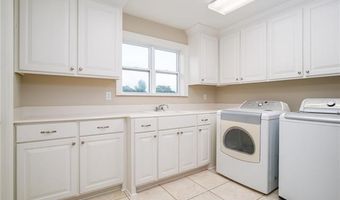 15 VAN MOL Rd, Alexandria, LA 71302