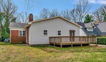 2332 Arnold Dr, Charlotte, NC 28205
