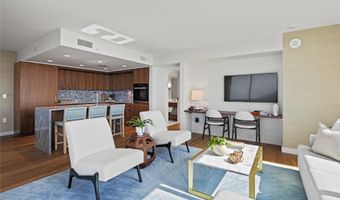 383 Kalaimoku St 3010, Honolulu, HI 96815