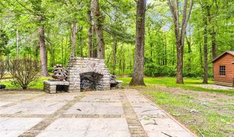 14 Reservoir Ave, Johnston, RI 02919
