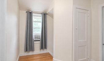 158 WYOMING Ave, Audubon, NJ 08106