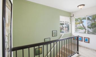 480 Kenolio Rd H, Kihei, HI 96753