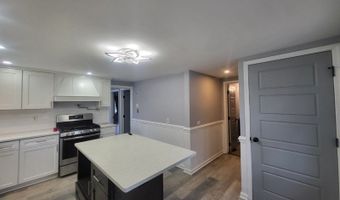 126 Seabreeze Ave, Middletown, NJ 07748