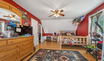 3 Holly Ln, Brookfield, NH 03872