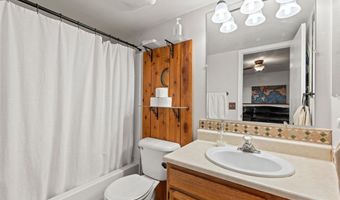 826 E Tamarack Dr, Bayfield, CO 81122
