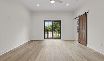 124 Court Unit # 206 St 206, Bay St. Louis, MS 39520