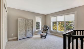 3300 Kuliga Park Dr, Cincinnati, OH 45248
