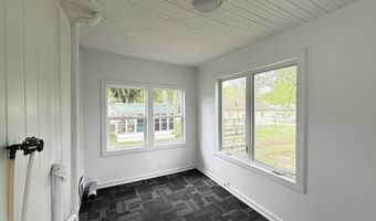 246 E Rooney Ave, Appleton, MN 56208
