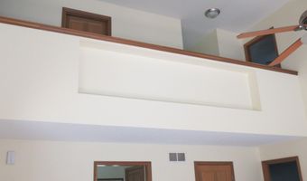 13460 Sycamore Trl, Anna, OH 45302