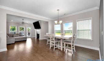 444 Summit Lakes Dr, Athens, AL 35613