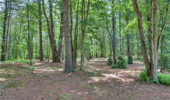 1420 Diplomat Dr, East Greenwich, RI 02818