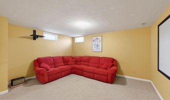 222 W HOPE Ct, Bear, DE 19701