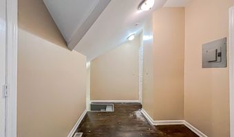 16 Jones Ave 2, Bridgeport, CT 06604