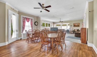 38 Prospect Pl, Bristol, CT 06010