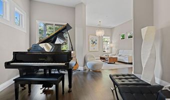 834 S Cedros, Solana Beach, CA 92075