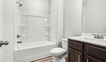 612 Auburn Crossing Dr, Auburn, GA 30011