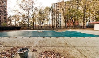 10320 WESTLAKE Dr E103, Bethesda, MD 20817