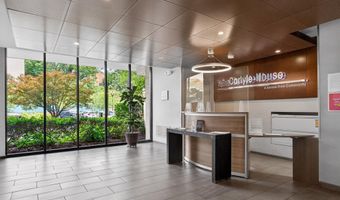 5300 COLUMBIA Pike 701, Arlington, VA 22204