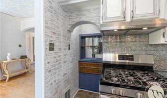805 Clark Ave, Billings, MT 59101
