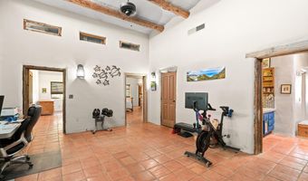 32 CIELO DORADO Dr, Anthony, NM 88021