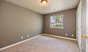 3635 Agate Mdws, White City, OR 97503