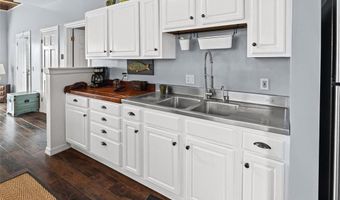 436 E 3rd St A, Alton, IL 62002