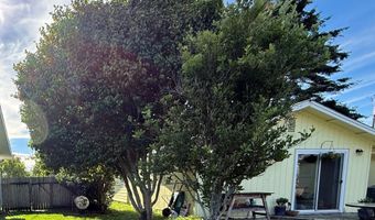 221 MUSSER St, Brookings, OR 97415